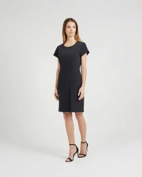 Robe classique à pinces