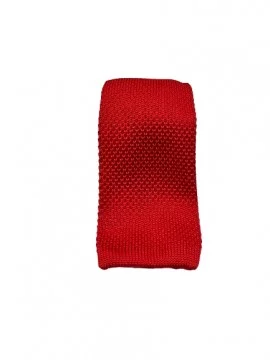 Cravate en maille rouge